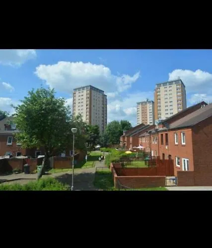 Modern House Close To Apartman *