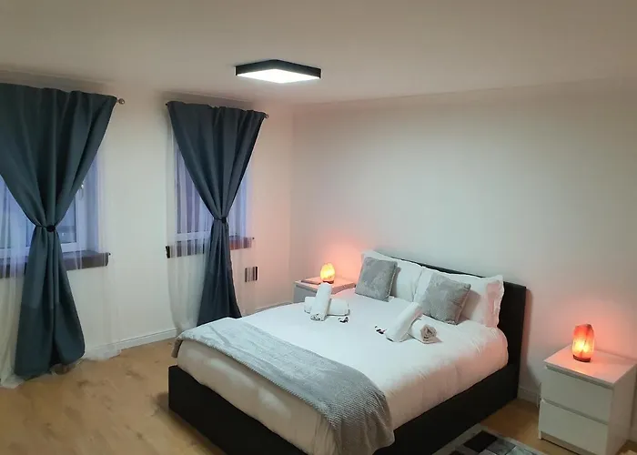 Modern House Close To Διαμέρισμα