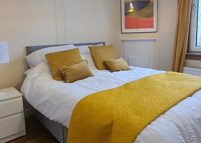 Appartement Large 3 Bed West End Free Parking & Electric Vehicle Point Glasgow