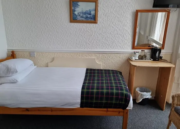 The Hampton Court Γλασκώβη