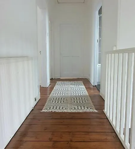 Large 3 Bed West End Free Parking & Electric Vehicle Point Διαμέρισμα Γλασκώβη