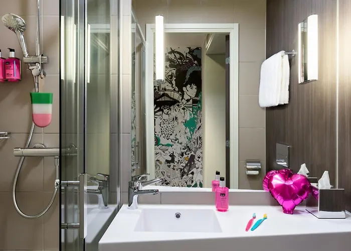 Moxy Sec 4* גלאזגו