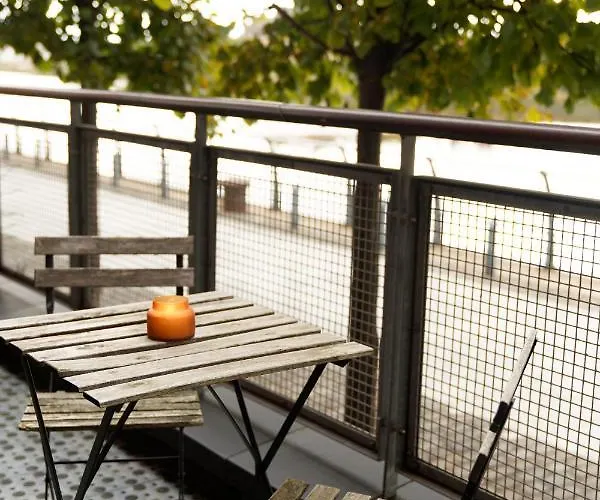 Riverside West End Glasgow