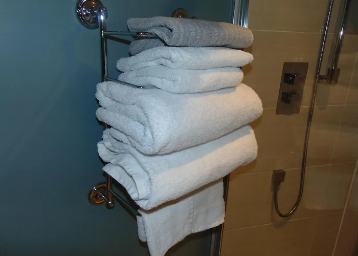 Dreamwood Cottage, Loch Lomond, Luxury Apartment. Glasgow