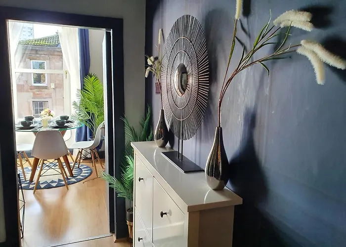 Cosy 3 Bedroom Flat In Centre 公寓 *