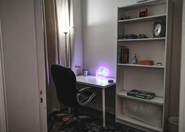 3 Bed In The Heart Of Westend Of *