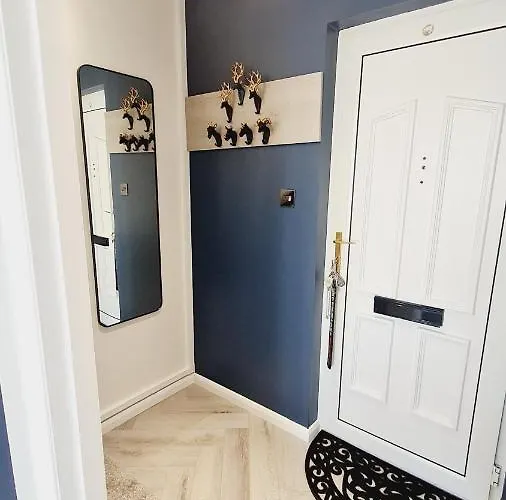 Beautiful 2bed House With Garden, Walking Distance To Town - Free Parking Γλασκώβη