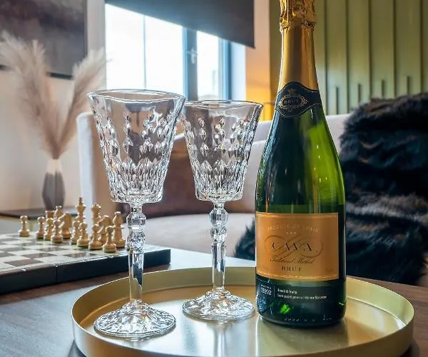 The Arran - Your Stylish Scottish Getaway! Διαμέρισμα *