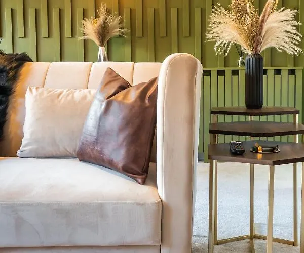 The Arran - Your Stylish Scottish Getaway! Διαμέρισμα