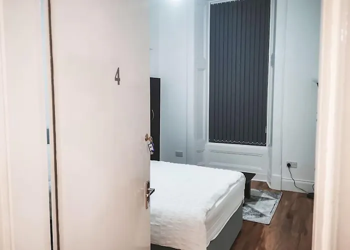 S.h Γλασκώβη