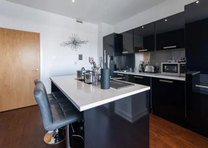 The Spires Serviced * Глазго