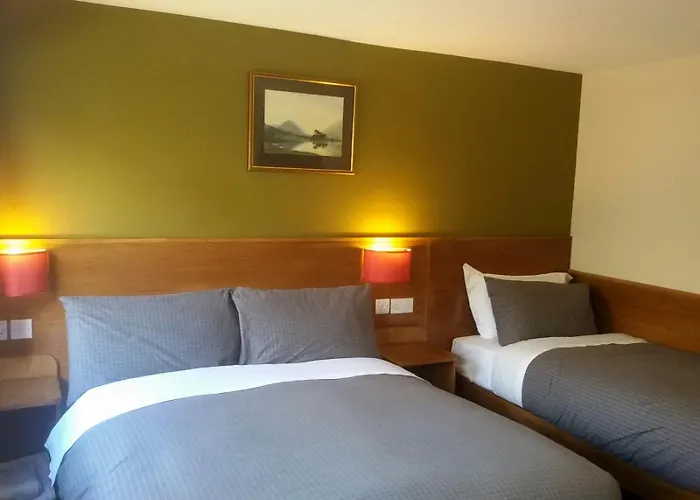 Crosshill House Hotel