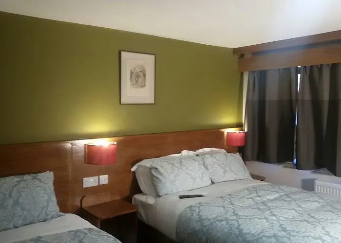 Crosshill House 4* Glasgow