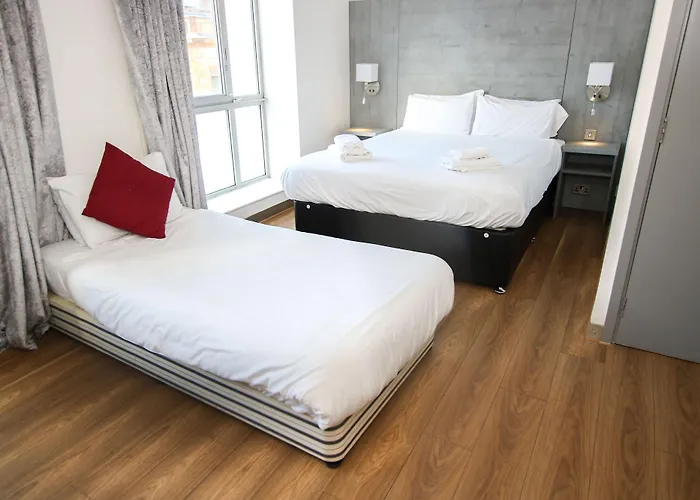 Brunswick Merchant 3*