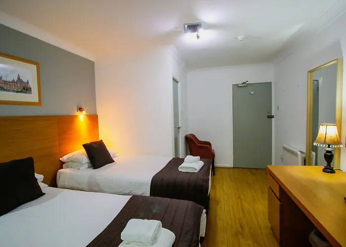 Charing Cross 3* Glasgow