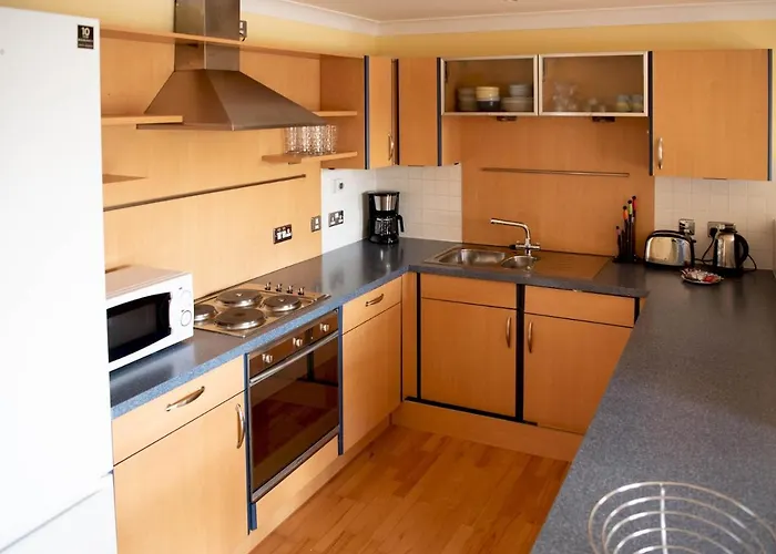 Pass The Keys Lovely 2-bed In Perfect City Location With Parking