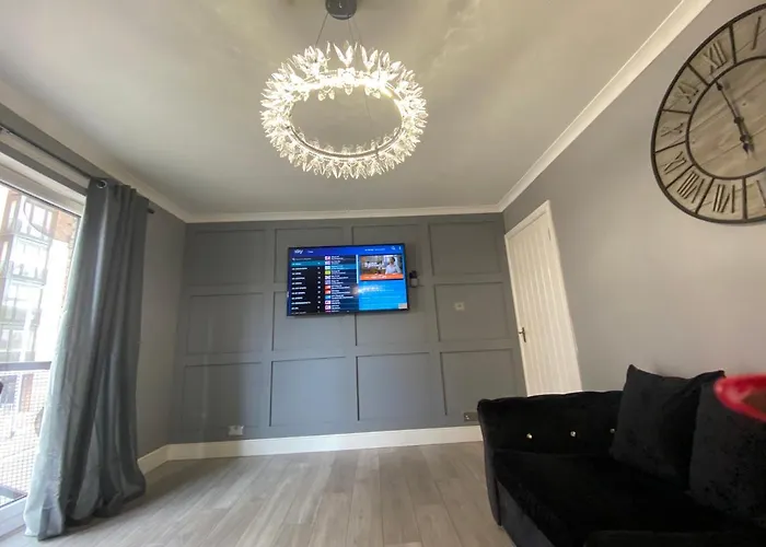 2 Bedroom At Secc Hydro Free Parking Appartamento Glasgow