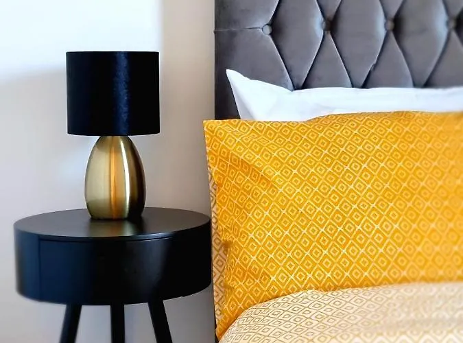 Two Bed Penthouse In The Heart Of Γλασκώβη