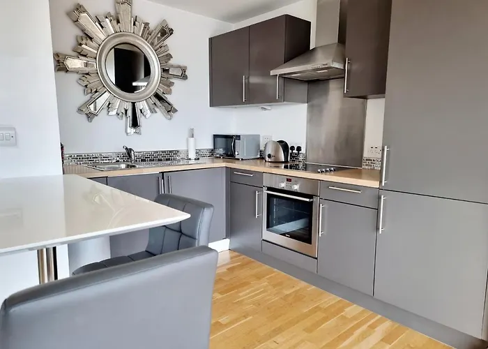 Διαμέρισμα Two Bed Penthouse In The Heart Of *