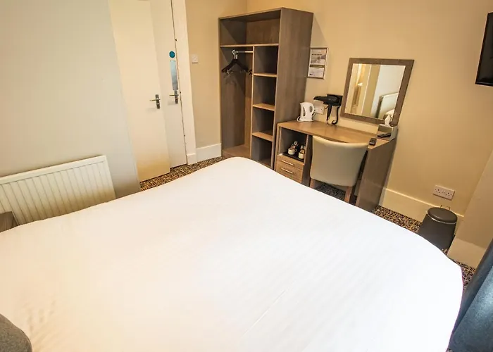 阿尔比欧酒店 3*