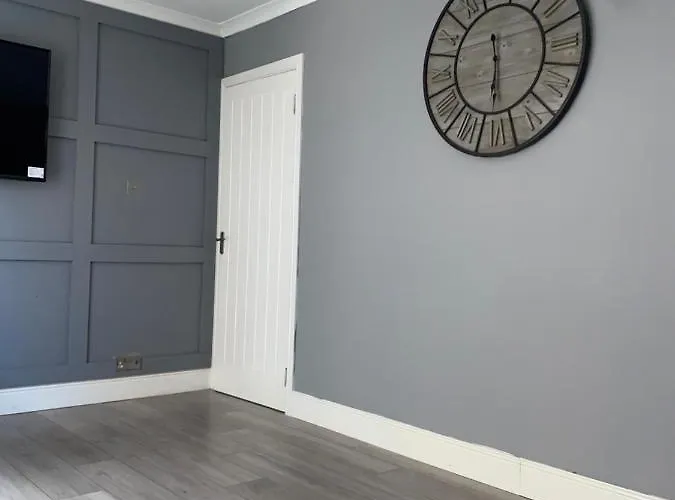 2 Bedroom At Secc Hydro Free Parking