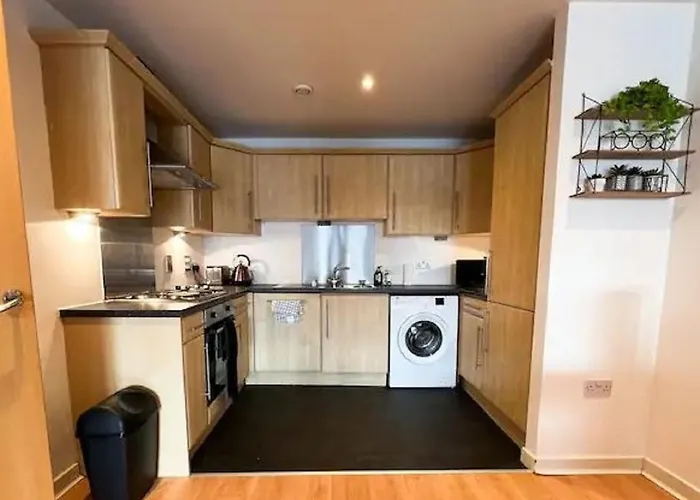 Secc&hydro Beautiful 2br With Free Parking Appartement