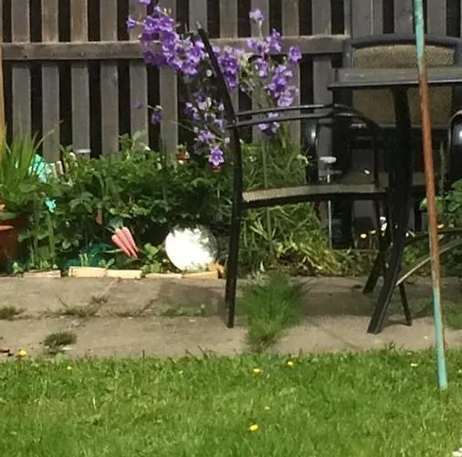 Hardgate Gardens * גלאזגו