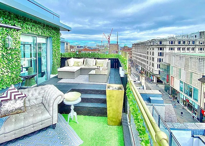 דירה Two Bedroom Penthouse