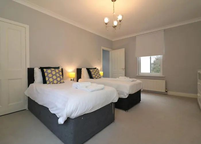 Signature - Moss View Glasgow