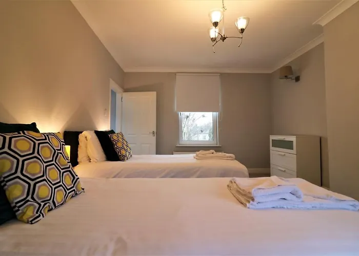 Signature - Moss View *