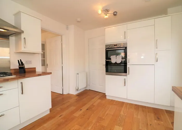 Signature - Morrison House * Glasgow