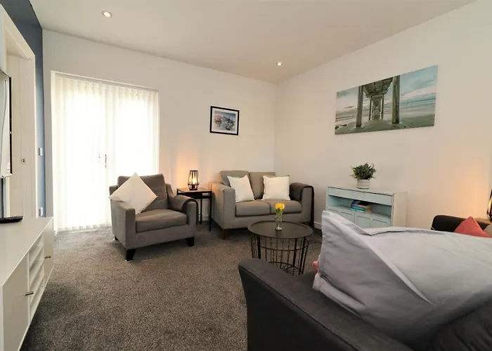 Signature - Railway Apartment Glasgow