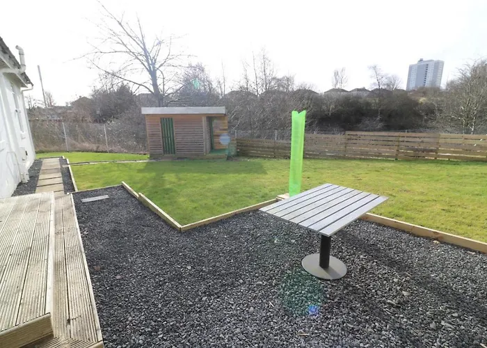 Signature - Railway * Глазго