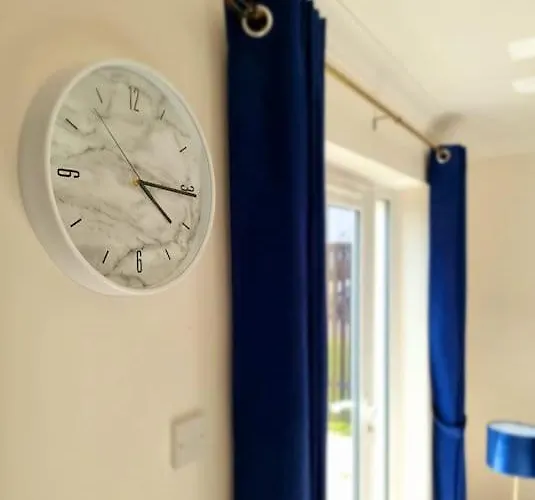 Holiday home Homely Three Bed In Glasgow