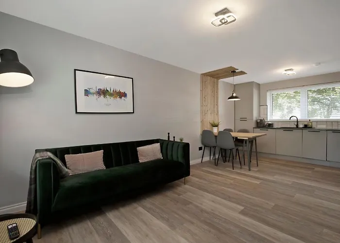 Luxury 1 Bedroom Serviced In Centre * Glasgow