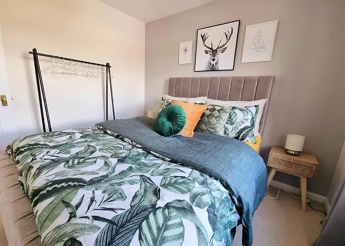 Homely Three Bed In Ferienhaus Glasgow