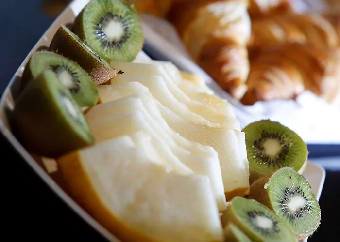 Safestay Charing Cross 3*