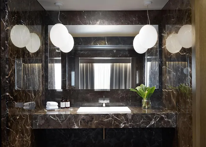 Kimpton Blythswood Square & By Ihg