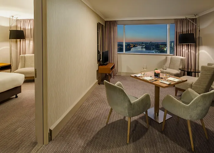 Crowne Plaza By Ihg גלאזגו