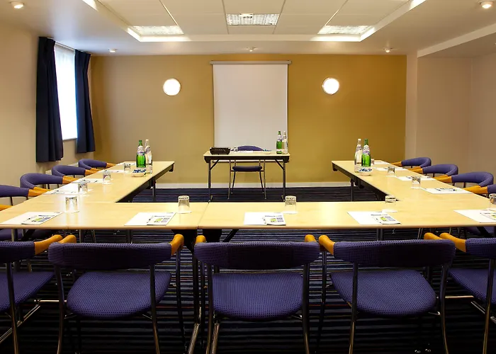 Hotel Express Greenock, An Ihg