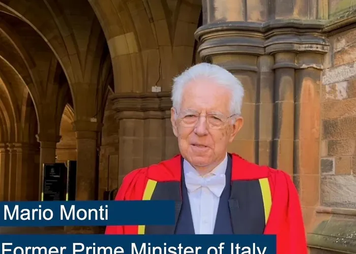 Villa Designer House - Of / 'hillhead' West End G12 - Luxurious & Contemporary Detached House / Terrace / Garden / 'electric Car Charging' Garage Parking *