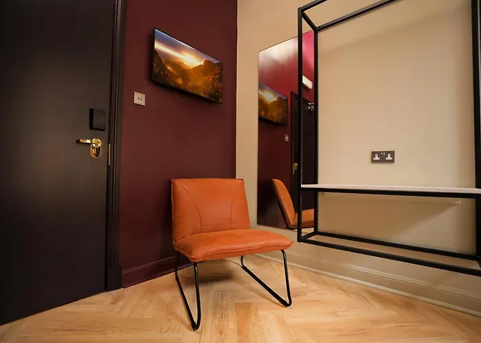 Revolver Hotel Glasgow