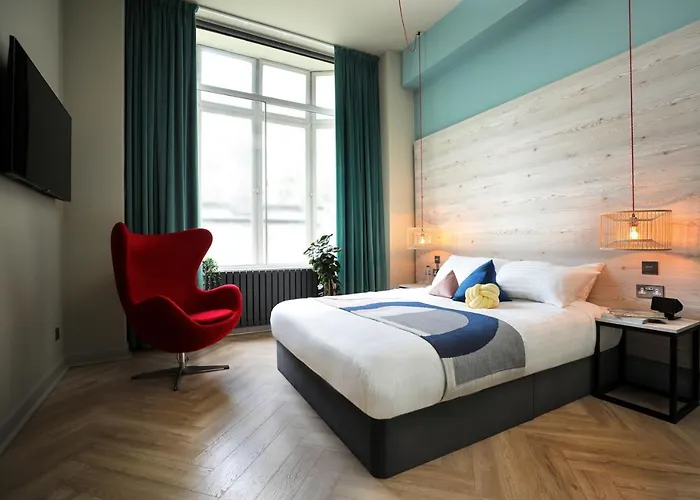 Revolver Hotel Glasgow