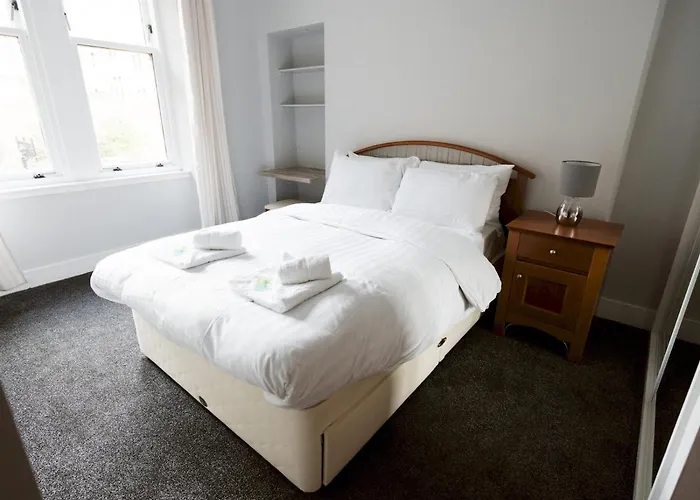 Superb 1bed Flat In Fabulous West End - Pass The Keys Lägenhet Glasgow