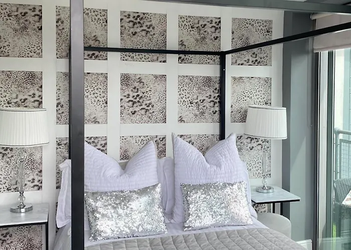 Apartment Two Bedroom Penthouse *