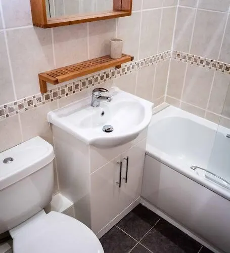 Apartment Charming 1-bed Southside Flat In Great Location