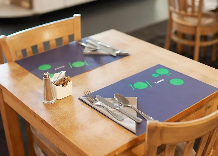 ホテル Campanile Secc Hydro 3*