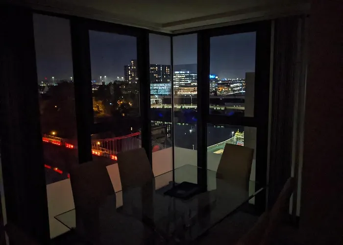 Centre Waterfront Apartamento *