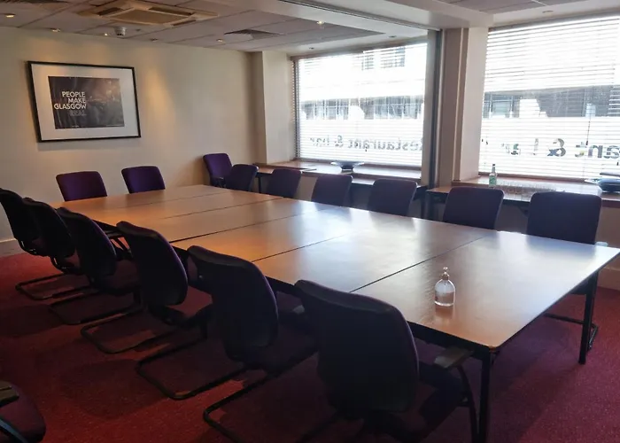 The Clyde 3* Glasgow