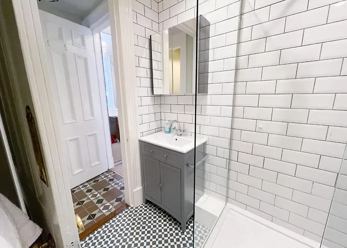 Apartman 1 Bed Character Filled